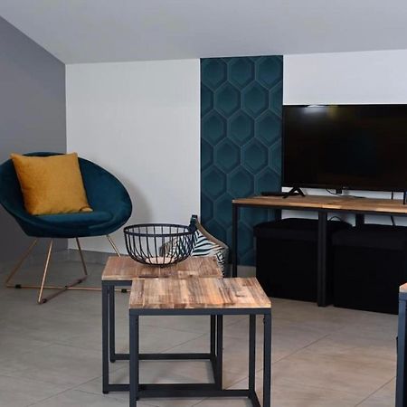 Le Spacieux Cosy - 4 Personnes - Geneve Cranves-Sales Exterior foto
